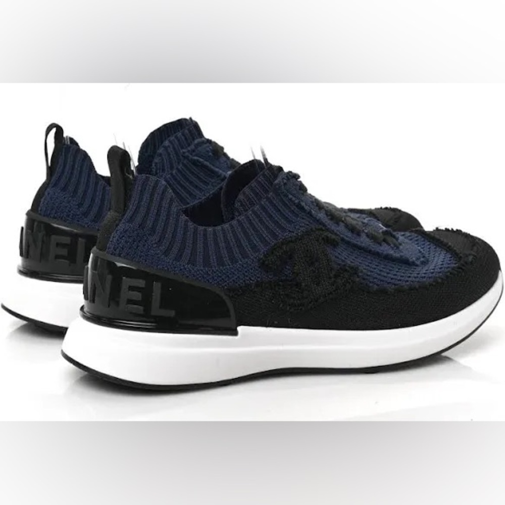 CHANEL FABRIC CC SNEAKERS 37 Navy/Black